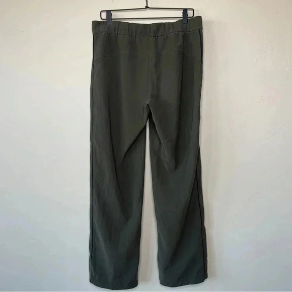 Lululemon On the Right Track Pant Size 10 Dark Olive / Black - Picture 12 of 13